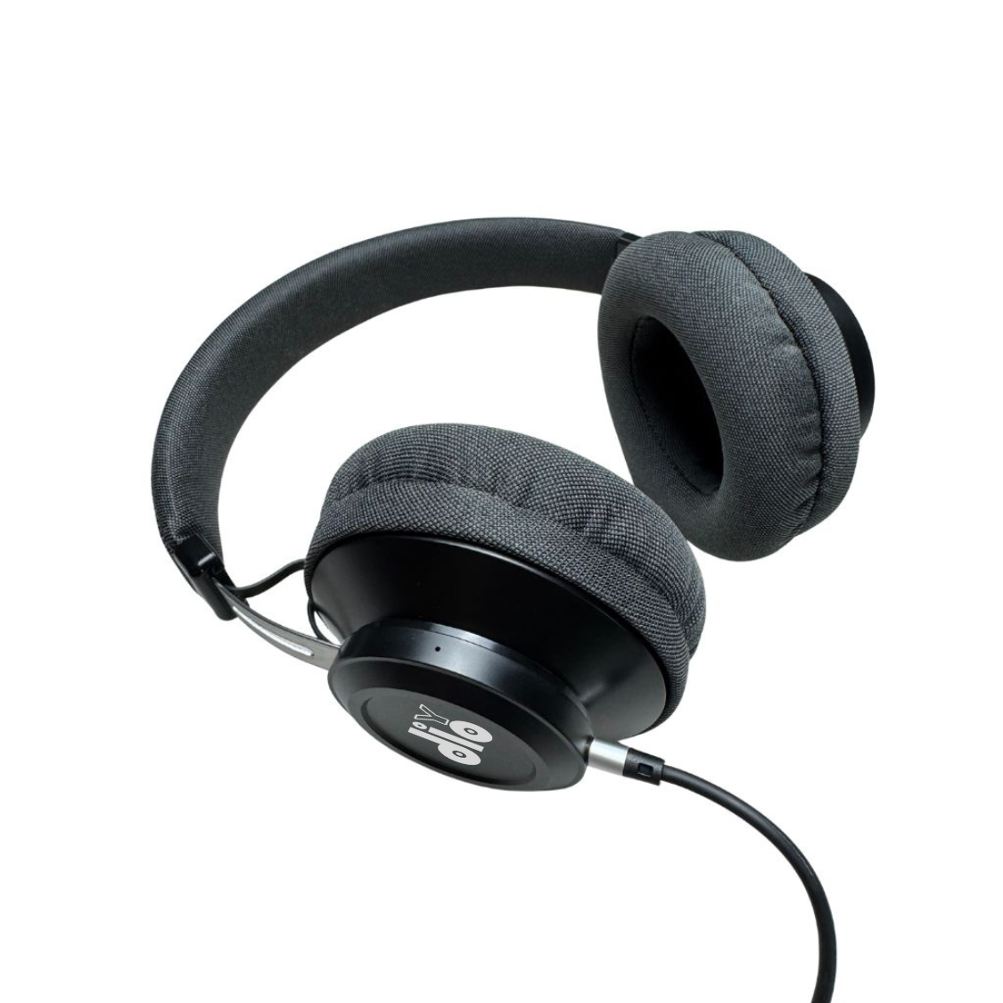 diodiy black monitor headphone studio-grade for audio recording and mixing wide frequency response range and flat curve